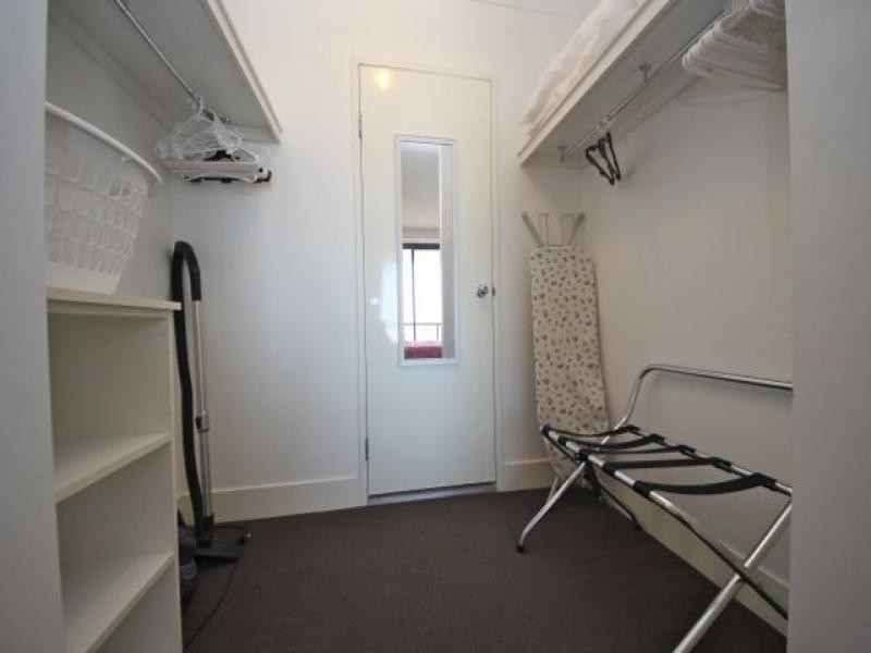 806/30 Surf Parade, Broadbeach QLD 4218