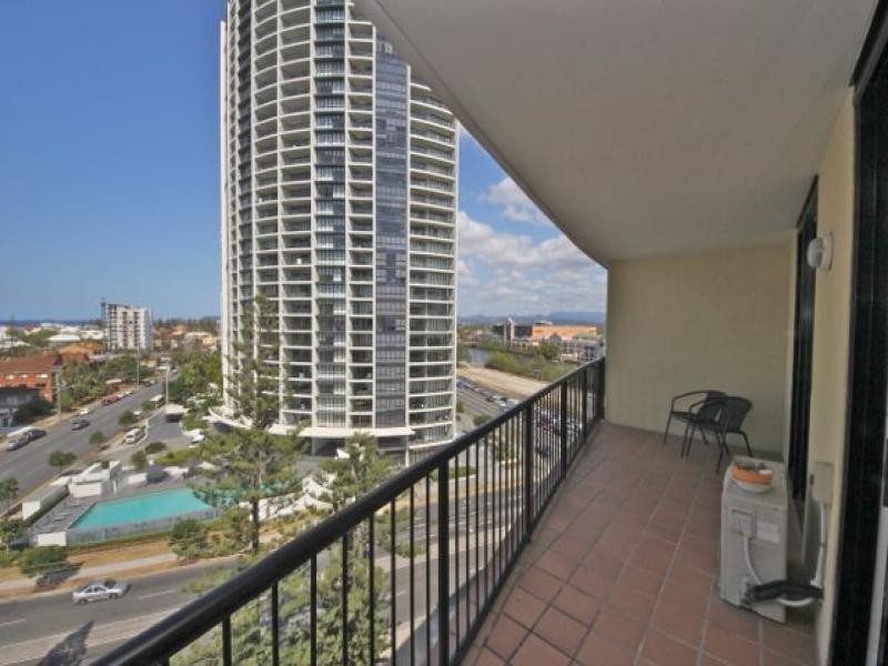 806/30 Surf Parade, Broadbeach QLD 4218