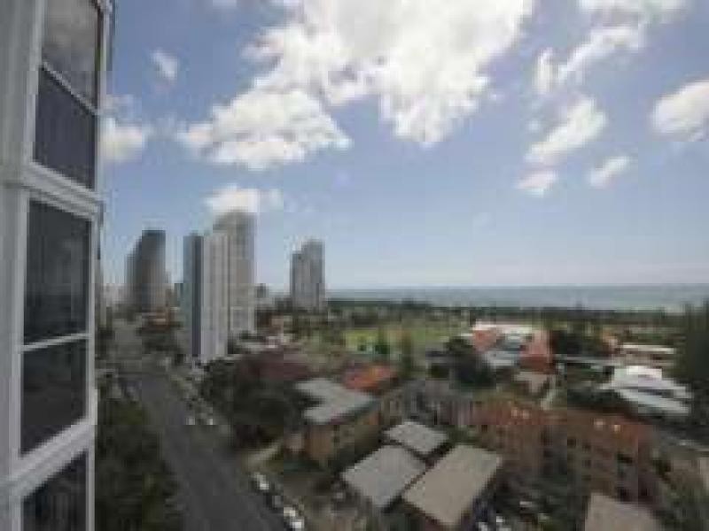 1096/2633 Gold Coast Highway, Broadbeach QLD 4218