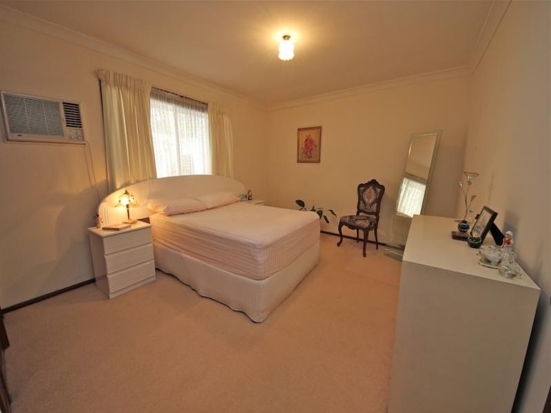 1/18 Tekapo St, Broadbeach Waters QLD 4218