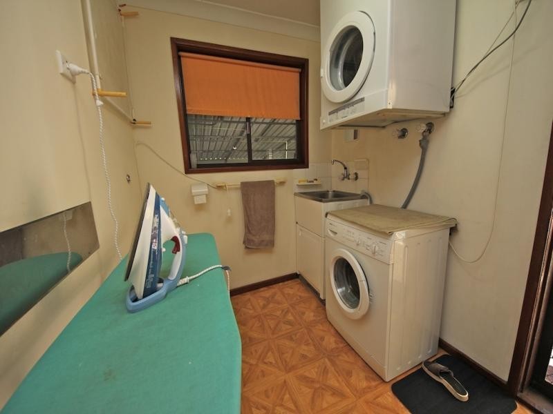 1/18 Tekapo St, Broadbeach Waters QLD 4218