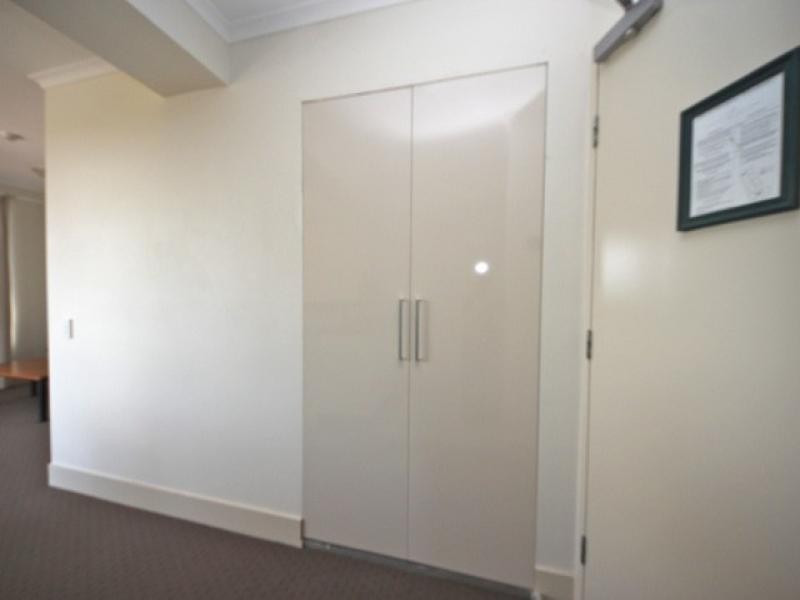 314/30 Surf Parade, Broadbeach QLD 4218