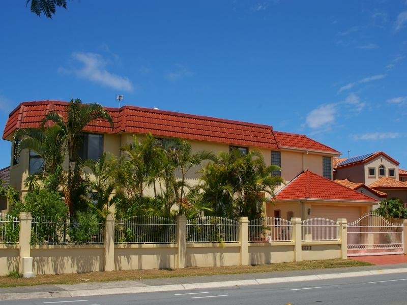 364 Rio Vista Boulevard, Mermaid Waters QLD 4218