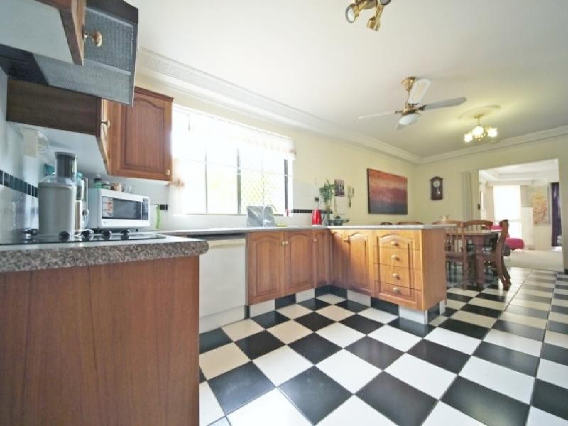 364 Rio Vista Boulevard, Mermaid Waters QLD 4218