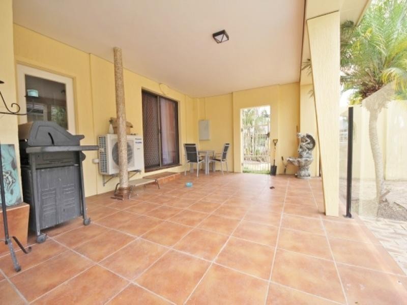 364 Rio Vista Boulevard, Mermaid Waters QLD 4218