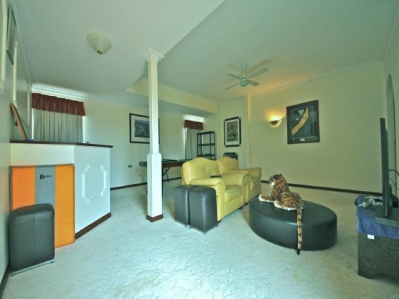 364 Rio Vista Boulevard, Mermaid Waters QLD 4218