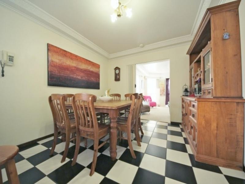 364 Rio Vista Boulevard, Mermaid Waters QLD 4218