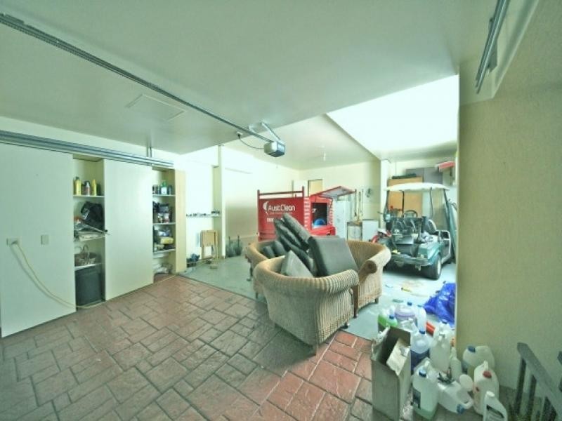 364 Rio Vista Boulevard, Mermaid Waters QLD 4218