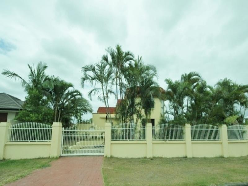 364 Rio Vista Boulevard, Mermaid Waters QLD 4218