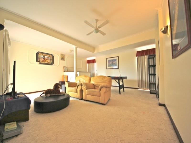 364 Rio Vista Boulevard, Mermaid Waters QLD 4218