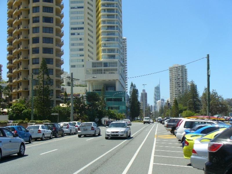 19/171 Old Burleigh Road, Broadbeach QLD 4218