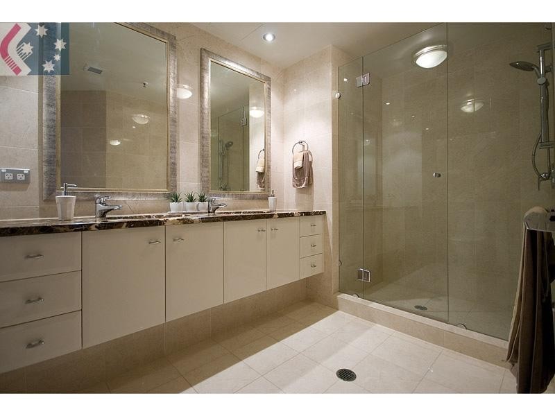 2633 Gold Coast HIGHWAY, Broadbeach QLD 4218