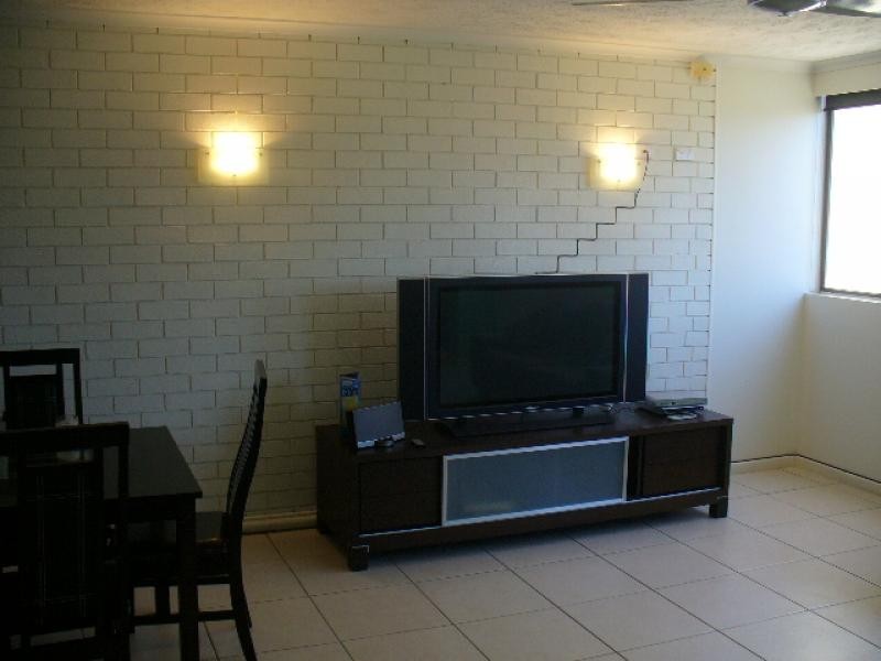 509/40 Surf Parade, Broadbeach QLD 4218