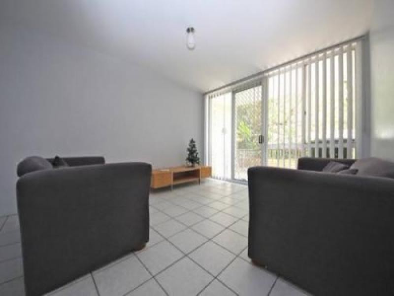 1/21 First Avenue, Surfers Paradise QLD 4217