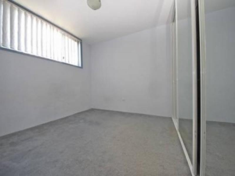 1/21 First Avenue, Surfers Paradise QLD 4217