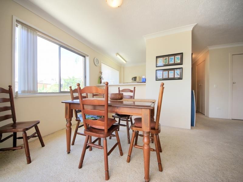 5/34 ALEXANDRA AVE, Broadbeach QLD 4218