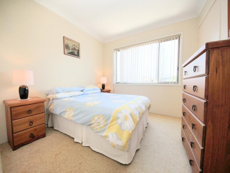 5/34 ALEXANDRA AVE, Broadbeach QLD 4218