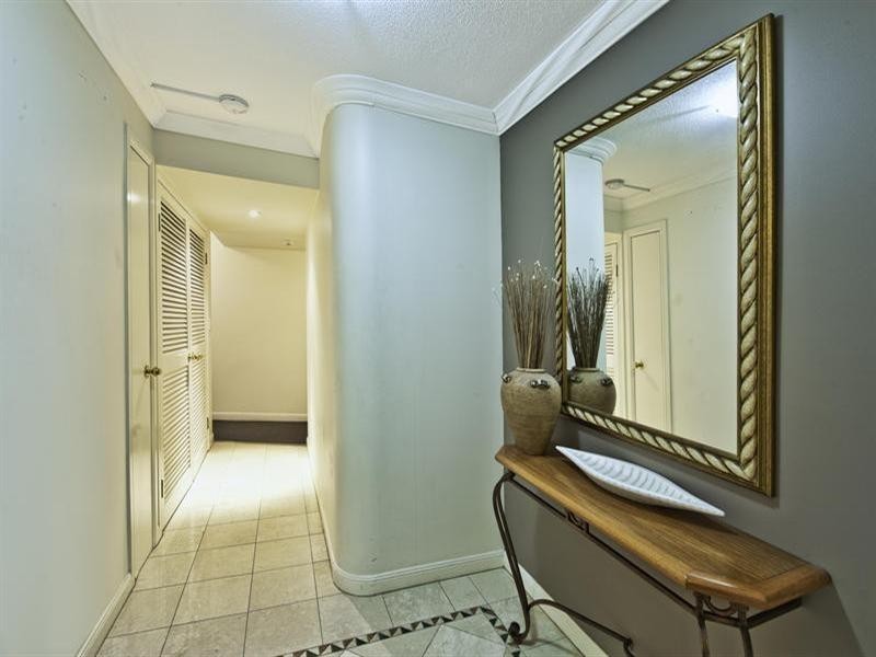 1110/90 Surf Parade, Broadbeach QLD 4218