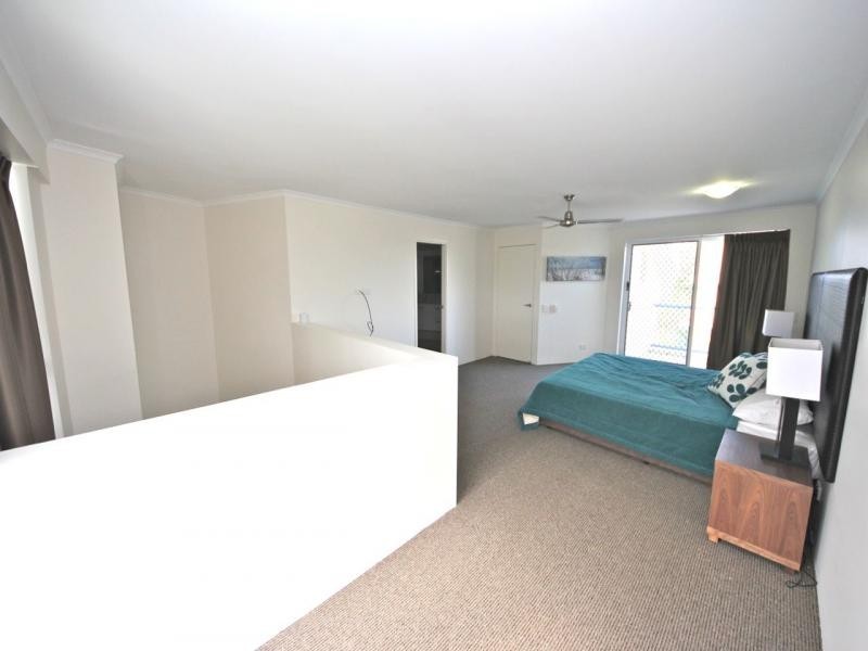 30/10-16 Alexandra Avenue, Broadbeach QLD 4218