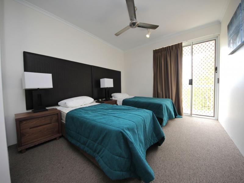 30/10-16 Alexandra Avenue, Broadbeach QLD 4218