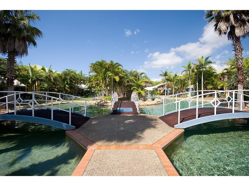 30/10-16 Alexandra Avenue, Broadbeach QLD 4218