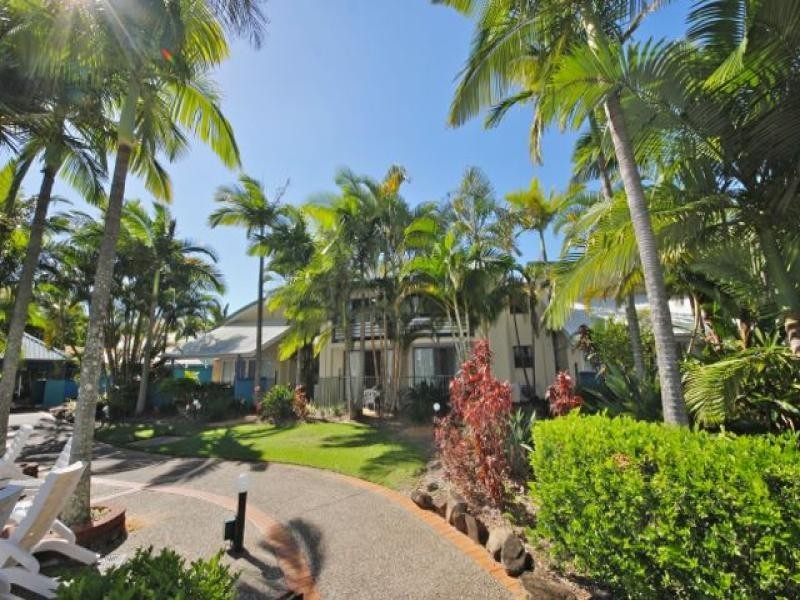 30/10-16 Alexandra Avenue, Broadbeach QLD 4218