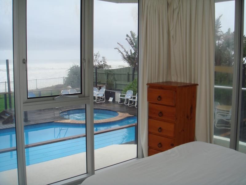 102/3555 Main Beach Parade, Main Beach QLD 4217