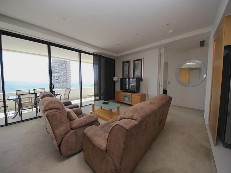 Aria/17 Albert Avenue, Broadbeach QLD 4218