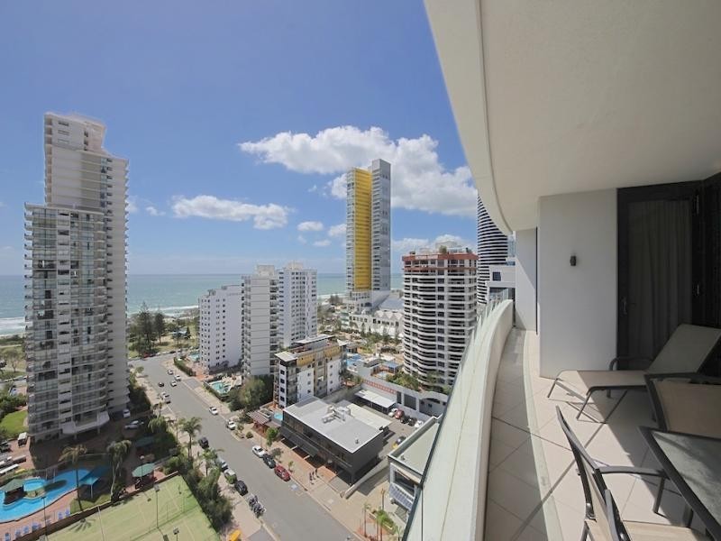 Aria/17 Albert Avenue, Broadbeach QLD 4218