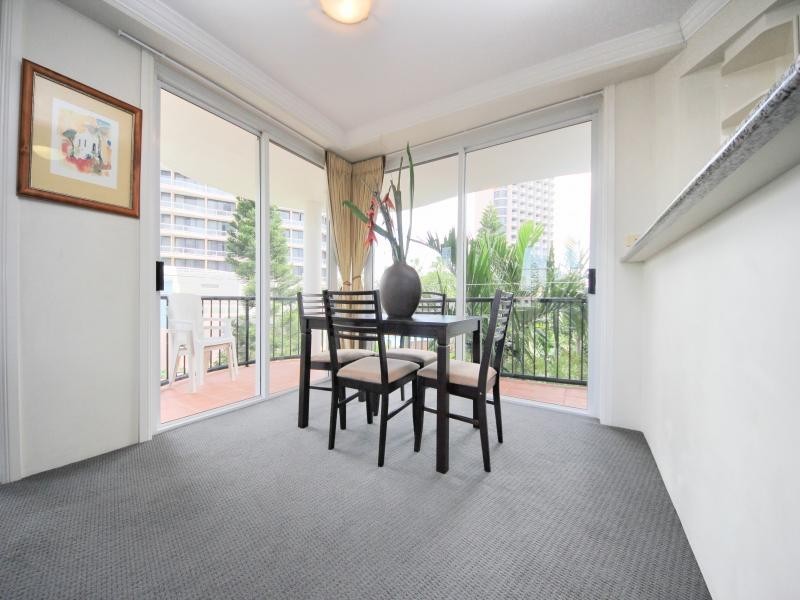 316/9 Beach Parade, Broadbeach QLD 4218