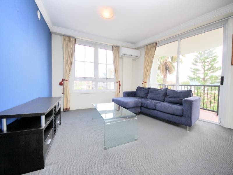 316/9 Beach Parade, Broadbeach QLD 4218