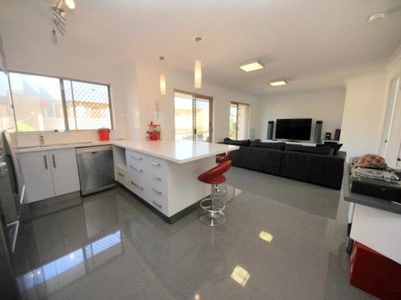 9 Montana Road, Mermaid Beach QLD 4218