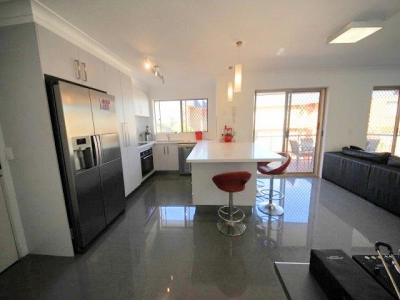 9 Montana Road, Mermaid Beach QLD 4218