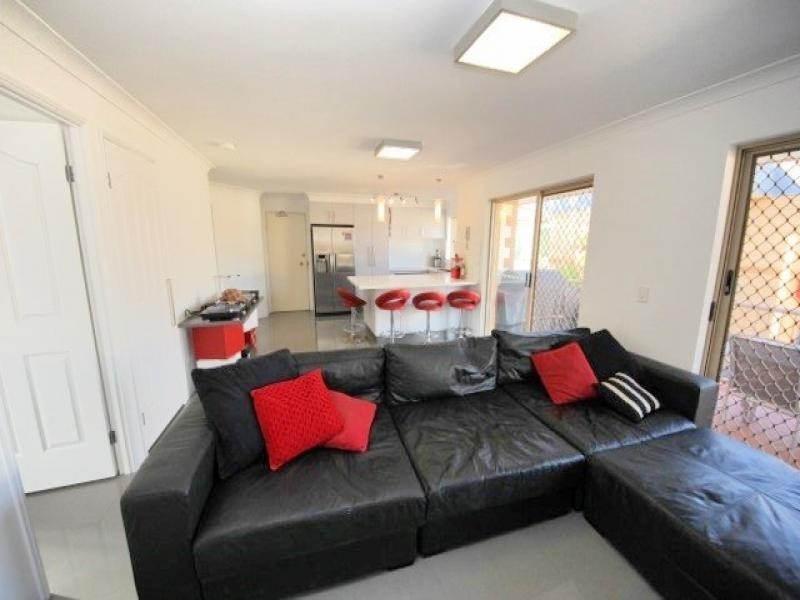 9 Montana Road, Mermaid Beach QLD 4218