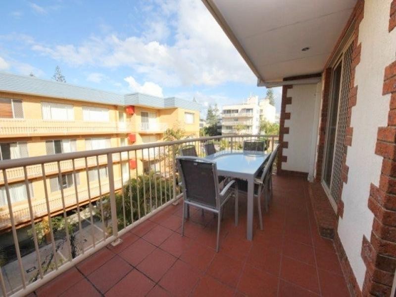 9 Montana Road, Mermaid Beach QLD 4218