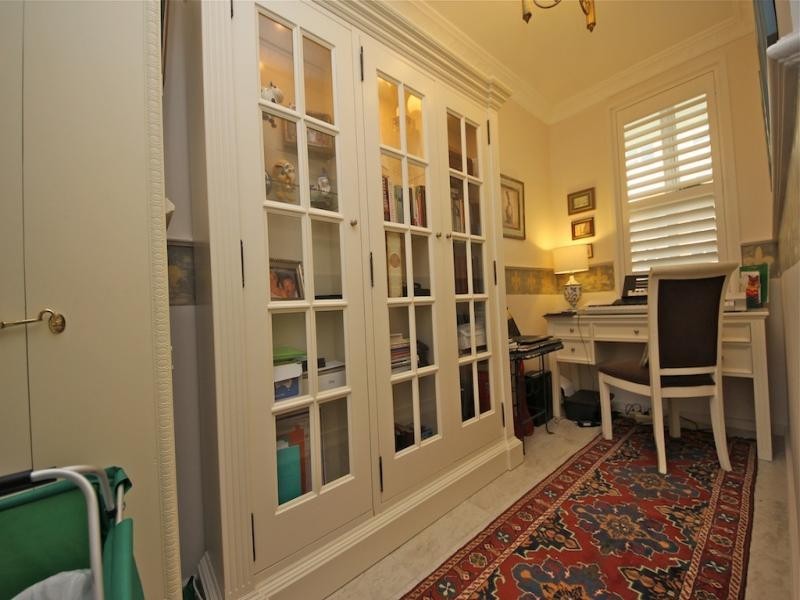 1024/3029 The Boulevard, Carrara QLD 4211