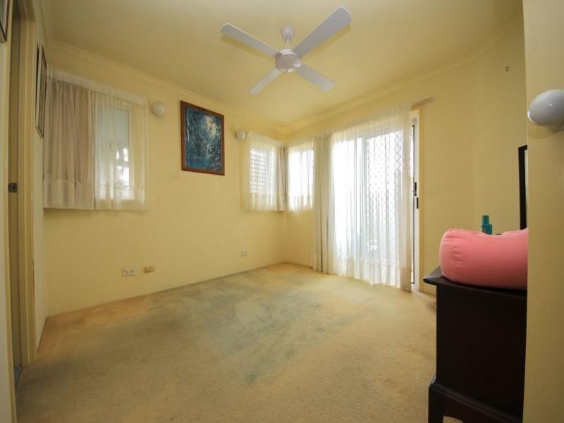 26/16 Crescent Avenue, Mermaid Beach QLD 4218