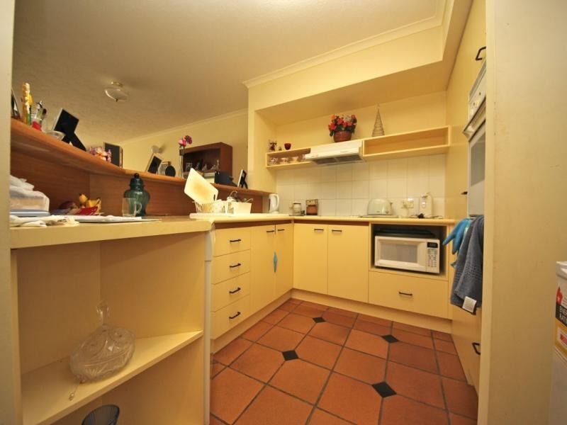 26/16 Crescent Avenue, Mermaid Beach QLD 4218