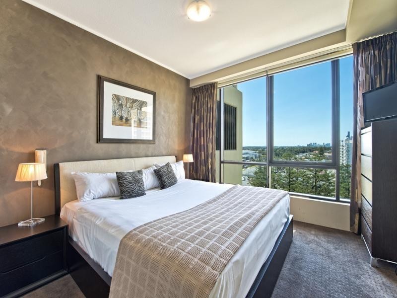 904/2685 GOLD COAST HIGHWAY, Broadbeach QLD 4218