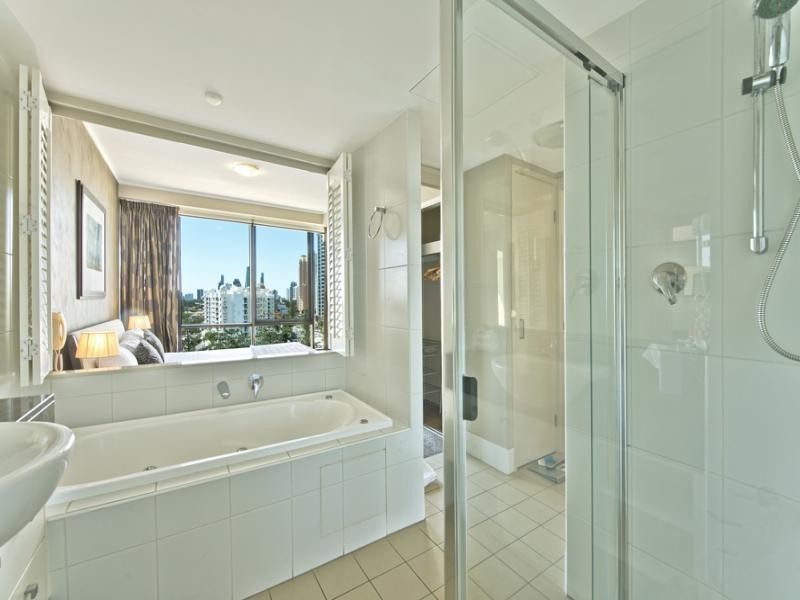 904/2685 GOLD COAST HIGHWAY, Broadbeach QLD 4218