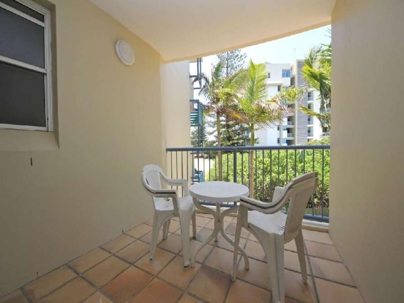 114/10 Alexandra Avenue, Mermaid Beach QLD 4218