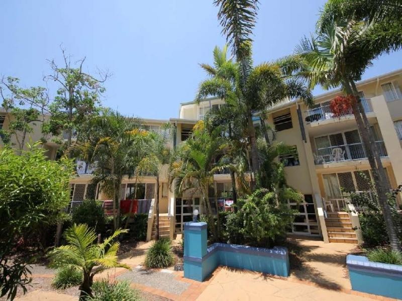 114/10 Alexandra Avenue, Mermaid Beach QLD 4218