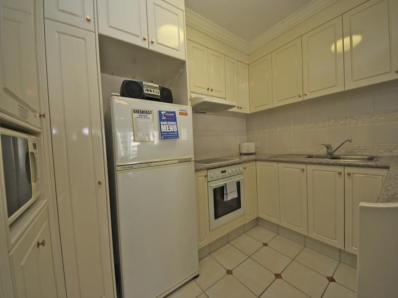 1606/90 Surf Parade, Broadbeach QLD 4218