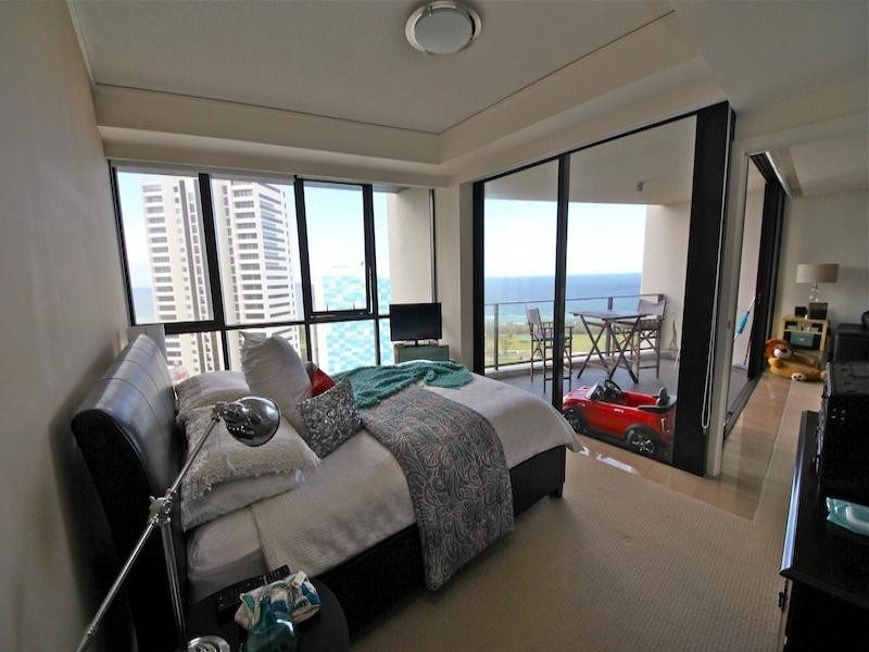 2305 Sierra Grand/25 Surf Parade, Broadbeach QLD 4218