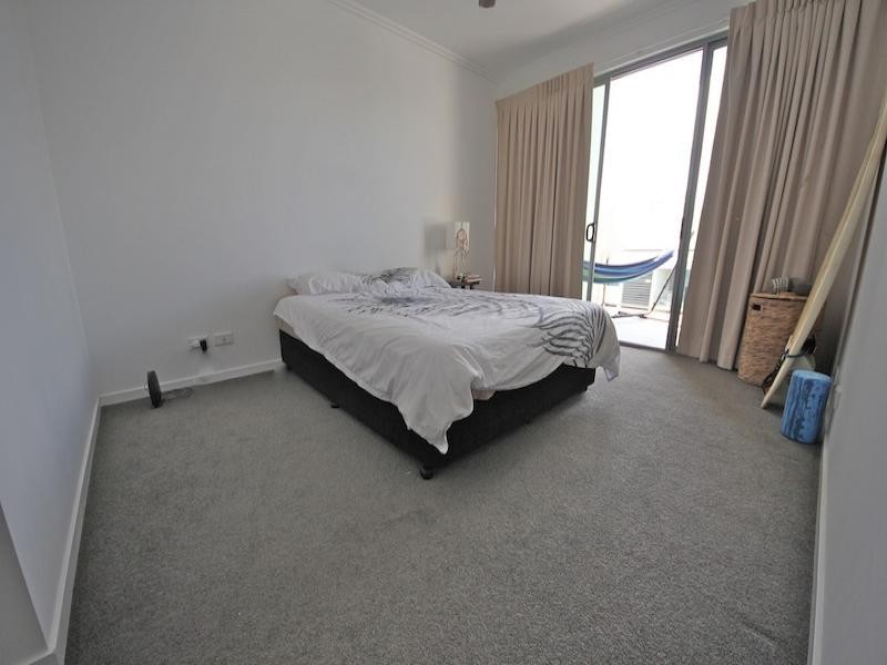 58/2 Gaven Cresent, Mermaid Waters QLD 4218