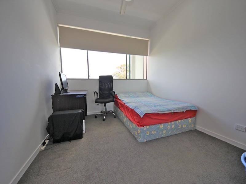 58/2 Gaven Cresent, Mermaid Waters QLD 4218