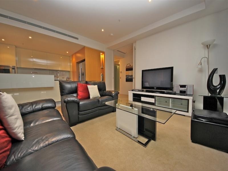 302 Aria/17 Albert Avenue, Broadbeach QLD 4218