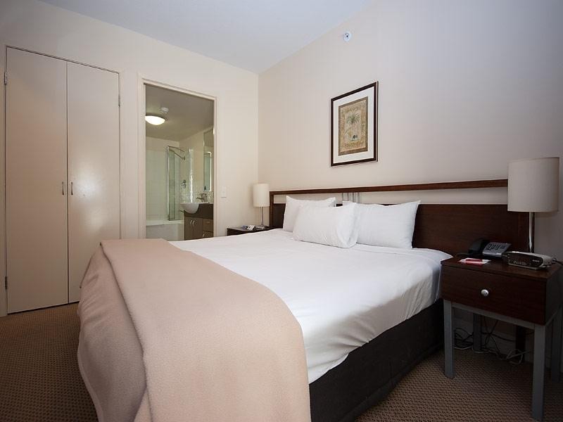 702/42 Surf Parade, Broadbeach QLD 4218