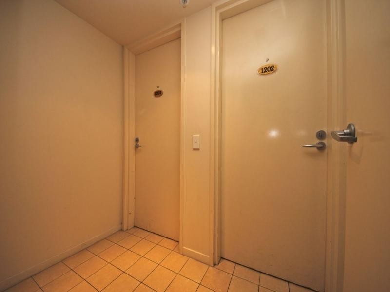 1201/42 Surf Parade, Broadbeach QLD 4218