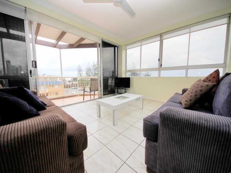 15/158 Hedges Avenue, Mermaid Beach QLD 4218